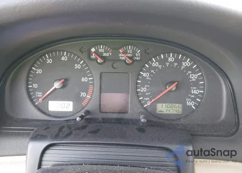 2000 Volkswagen Passat Gls V6 из США, поврежденный, VIN WVWRH23B6YE278750